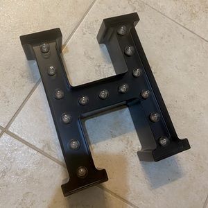 Target “H” Black Marquee Letter Light